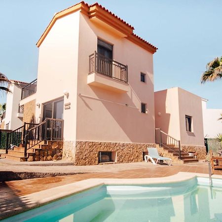 International Surf Camp Only Surf Hostel Corralejo Luaran gambar