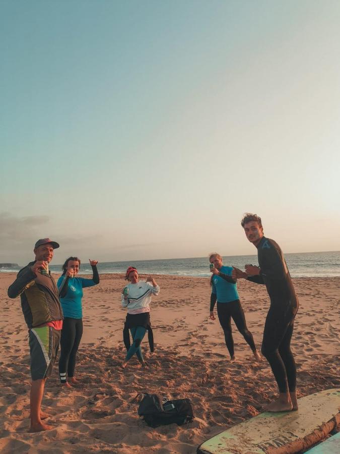 International Surf Camp Only Surf Hostel Corralejo Luaran gambar