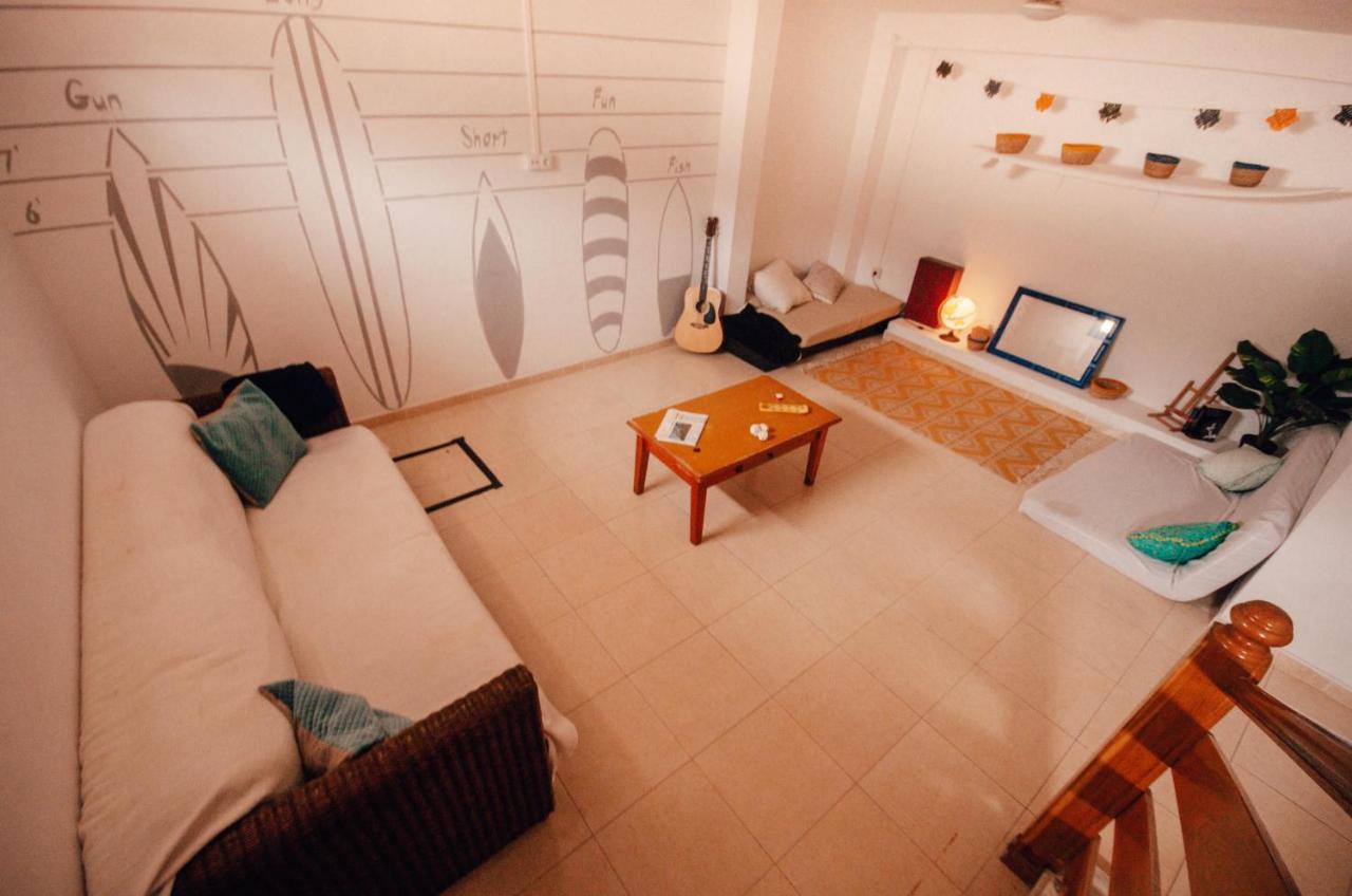 International Surf Camp Only Surf Hostel Corralejo Luaran gambar